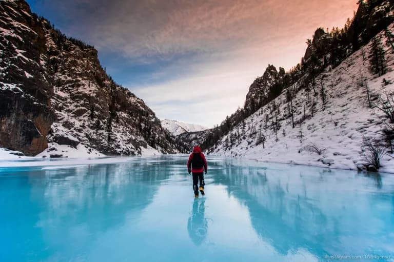 Boshlai Rock – Ar Bosgot Canyon photo